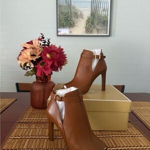 Chic Tan Michael Kors Heeled Ankle Boots